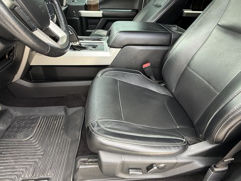 Used 2016 Ford F150 Lariat w/ Equipment Group 502A Luxury AWD/4WD image 20