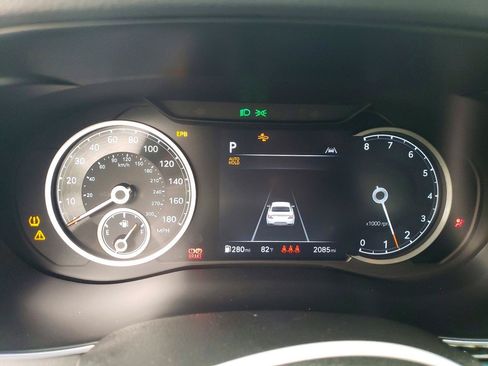 Used 2026 Genesis G70 2.5T AWD/4WD image 8