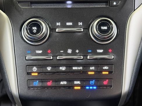 Used 2019 Lincoln MKC Reserve w/ MKC Climate Package FWD image 52