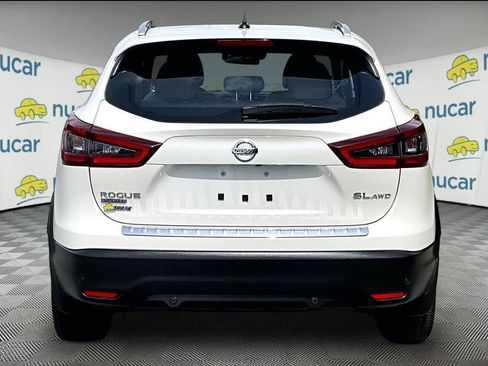 Used 2022 Nissan Rogue Sport SL AWD/4WD image 5