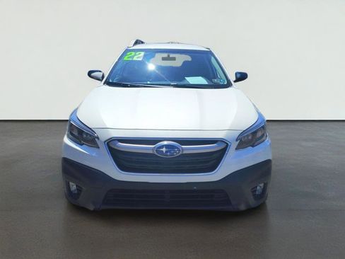 Certified 2022 Subaru Outback Premium AWD/4WD image 3