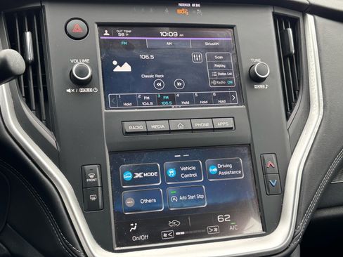 Used 2022 Subaru Outback image 13