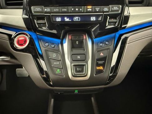 Certified 2019 Honda Odyssey Elite image 24