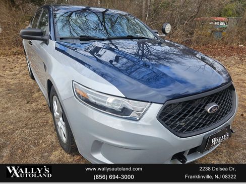 Used 2014 Ford Taurus Police Interceptor AWD image 2