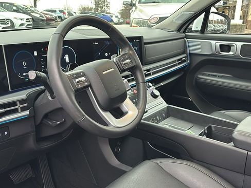 Used 2025 Hyundai Santa Fe Limited image 27