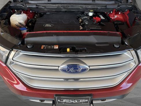 Used 2016 Ford Edge Titanium FWD image 24