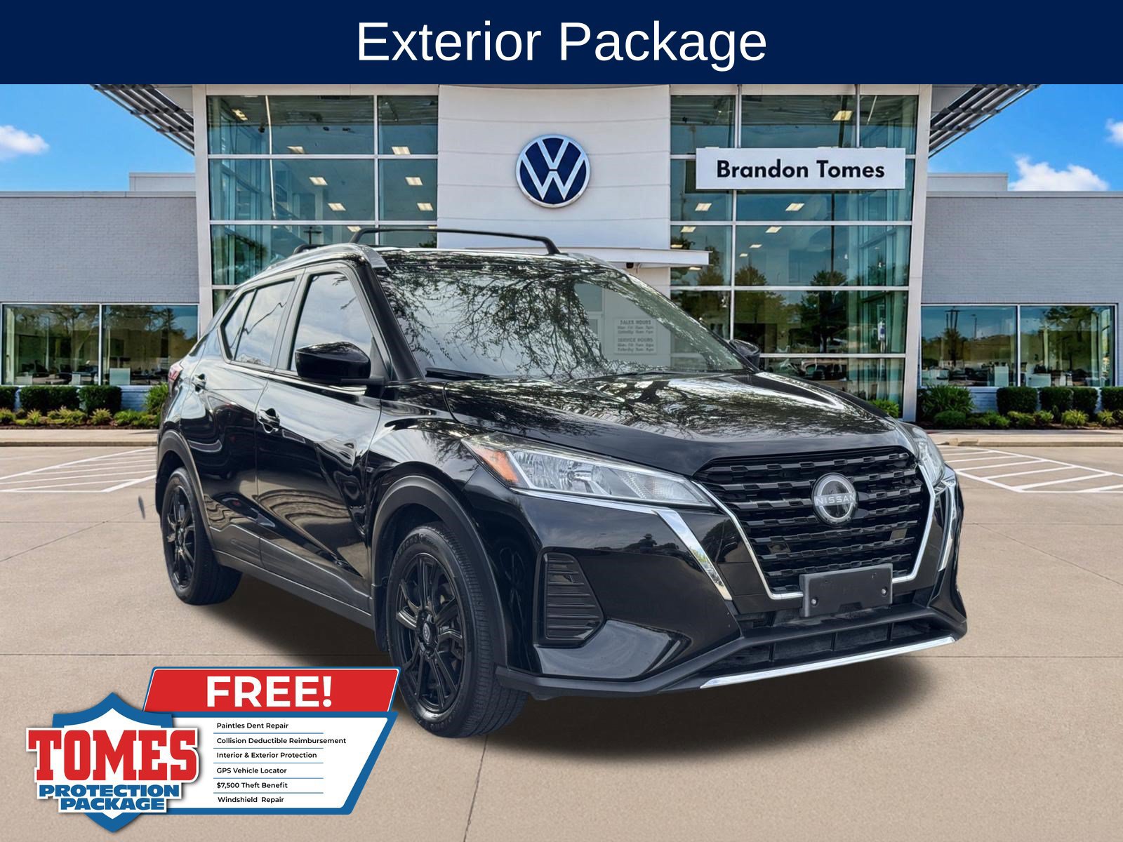 Used 2023 Nissan Kicks SV w/ Exterior Package FWD image 1