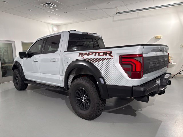 Used 2025 Ford F150 Raptor AWD/4WD image 5