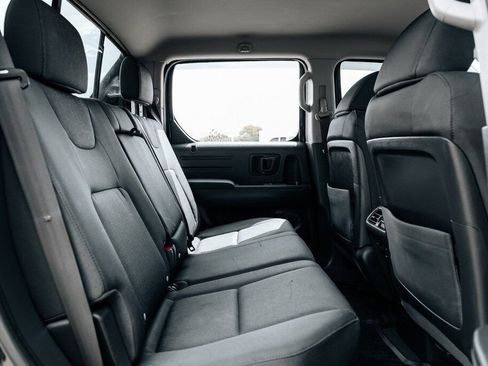 Used 2014 Honda Ridgeline Sport image 46