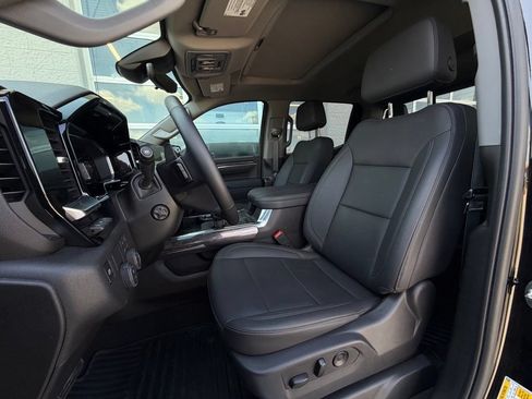 Used 2026 Chevrolet Silverado 1500 LTZ w/ LTZ Premium Texas Edition RWD image 6
