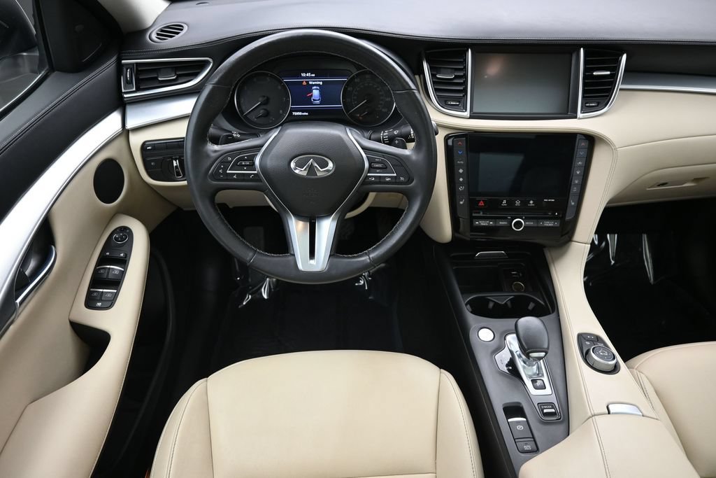 Used 2019 INFINITI QX50 Luxe w/ Navigation Package AWD/4WD image 12