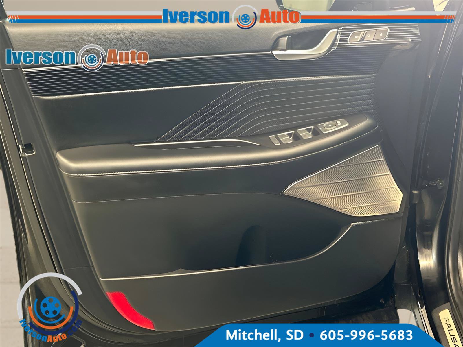 Used 2025 Hyundai Palisade Calligraphy AWD/4WD image 14