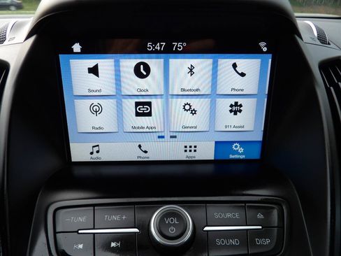 Used 2017 Ford Escape SE w/ Equipment Group 201A AWD/4WD image 13