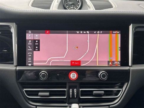 New 2025 Porsche Macan image 89