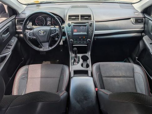 Used 2016 Toyota Camry SE FWD image 26
