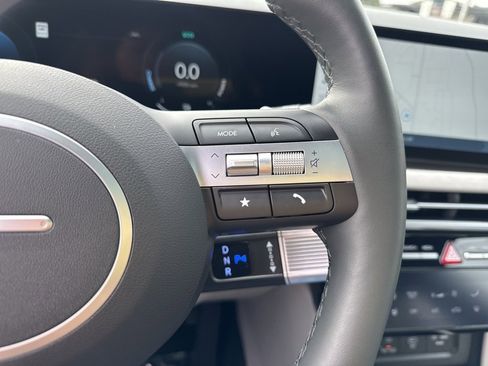 Used 2025 Hyundai Tucson Limited image 39