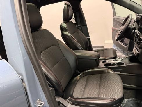 Used 2024 Ford Escape ST-Line w/ Tech Pack #1 AWD/4WD image 23