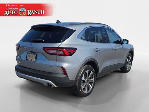 Certified 2024 Ford Escape Platinum AWD/4WD image 5