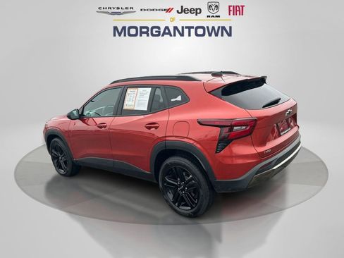 Used 2024 Chevrolet Trax ACTIV image 7