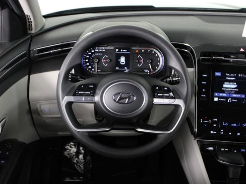 Certified 2024 Hyundai Tucson SEL FWD image 23