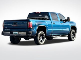 Used 2018 GMC Sierra 1500 SLT w/ Suspension Package, Off-Road video 3