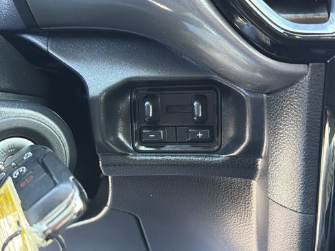 Certified 2024 Ford Ranger XLT image 7