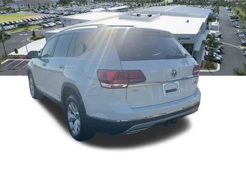 Used 2018 Volkswagen Atlas SEL image 18