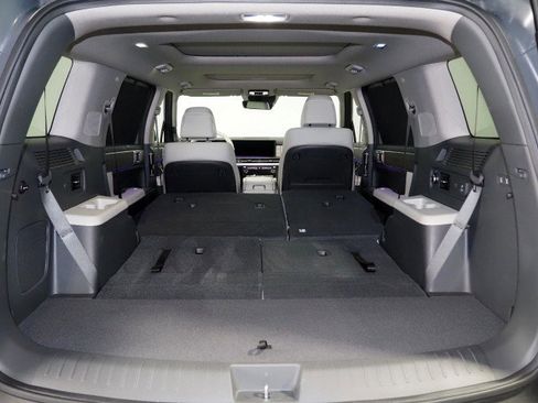 Used 2025 Hyundai Santa Fe Limited image 54