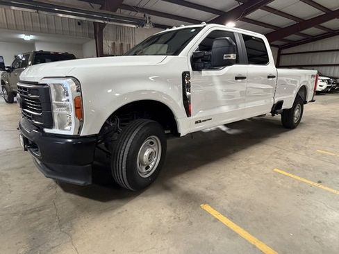 Used 2023 Ford F250 XL w/ XL Driver Assist Package image 4
