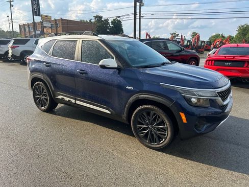 Used 2022 Kia Seltos Nightfall Edition AWD/4WD image 1