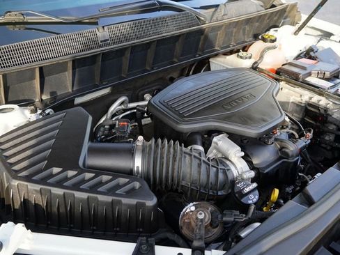 Used 2019 GMC Acadia SLT w/ Black Edition image 46