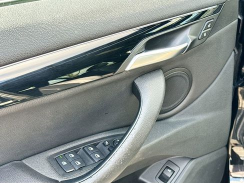 Used 2018 BMW X1 sDrive28i w/ Convenience Package image 19