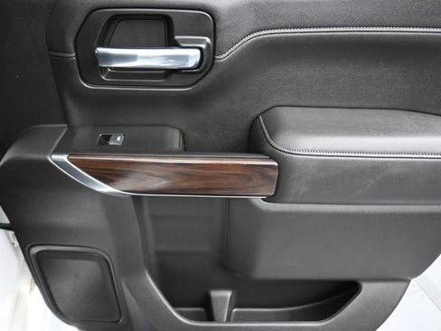 Used 2019 GMC Sierra 1500 SLT w/ SLT Premium Plus Package image 40