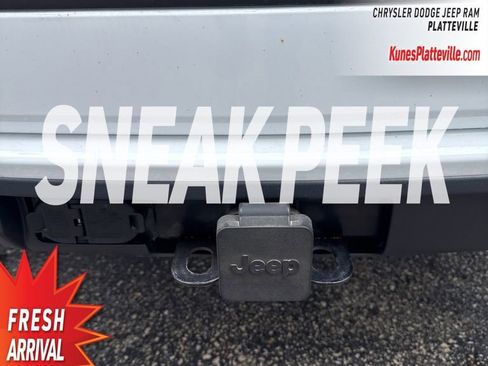 Used 2020 Jeep Grand Cherokee Altitude image 9