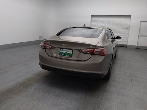 Used 2022 Chevrolet Malibu LT FWD image 7