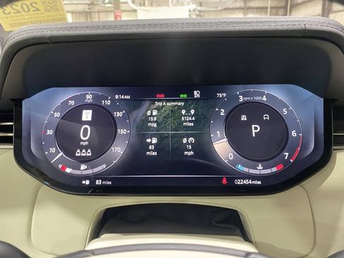 Used 2023 Land Rover Range Rover SE AWD/4WD image 12