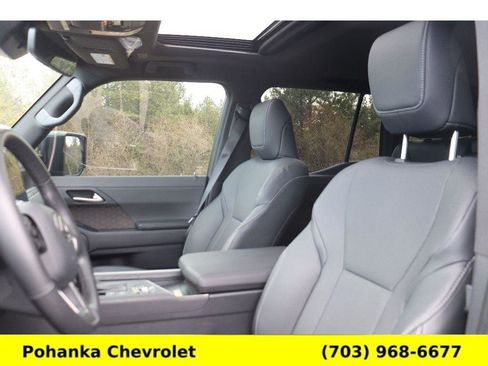 Used 2024 Lexus GX 550 image 21