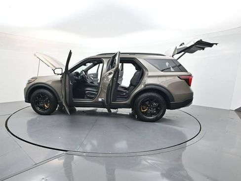 New 2026 Ford Explorer Tremor w/ Tremor Ultimate Package AWD/4WD image 56