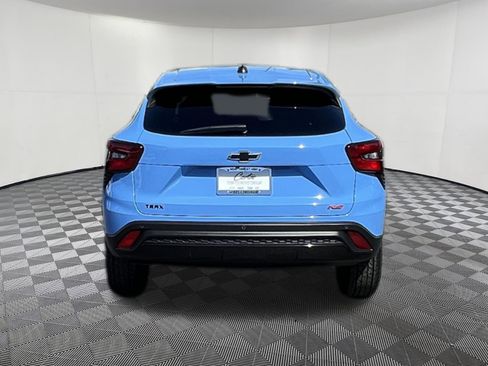 Used 2024 Chevrolet Trax RS w/ Driver Confidence Package FWD image 5