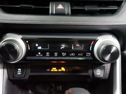 Certified 2025 Toyota RAV4 LE image 20