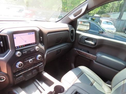 Used 2019 GMC Sierra 1500 Denali w/ Denali Ultimate Package AWD/4WD image 27