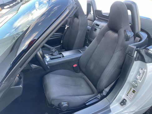 Used 2016 MAZDA MX-5 Miata Sport image 8