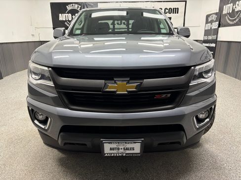 Used 2019 Chevrolet Colorado Z71 AWD/4WD image 5