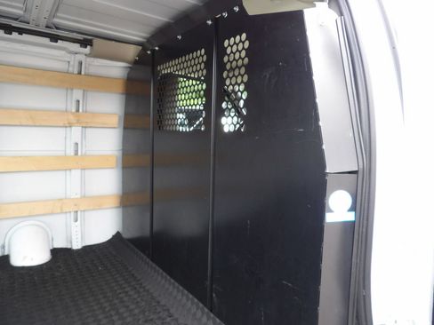 Used 2025 Chevrolet Express 2500 w/ Driver Convenience Package RWD image 28