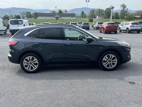 Used 2022 Ford Escape SEL image 10