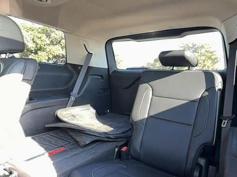 Used 2020 GMC Acadia Denali w/ Technology Package image 14