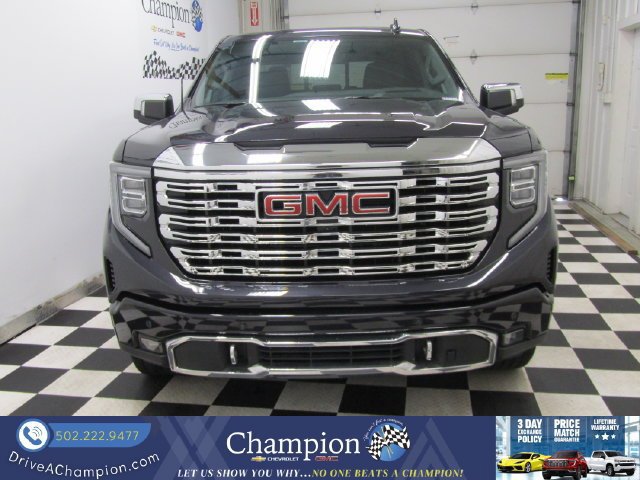 Used 2025 GMC Sierra 1500 Denali w/ Denali Reserve Package AWD/4WD image 2