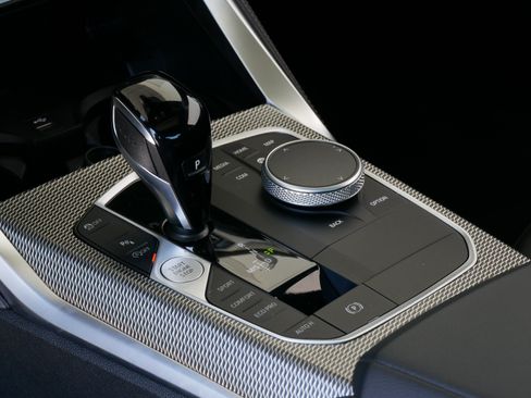 Used 2022 BMW 430i Coupe w/ M Sport Package RWD image 30