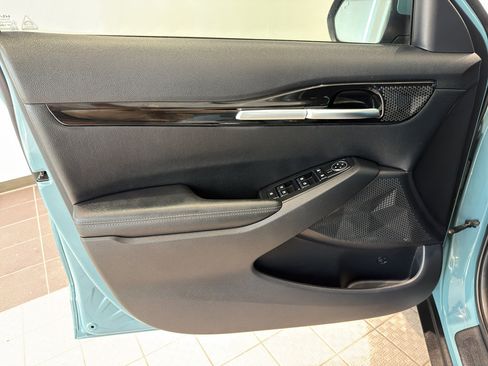 Certified 2024 Kia Seltos EX FWD image 15