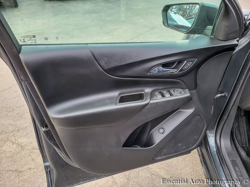 Used 2020 Chevrolet Equinox LT image 23